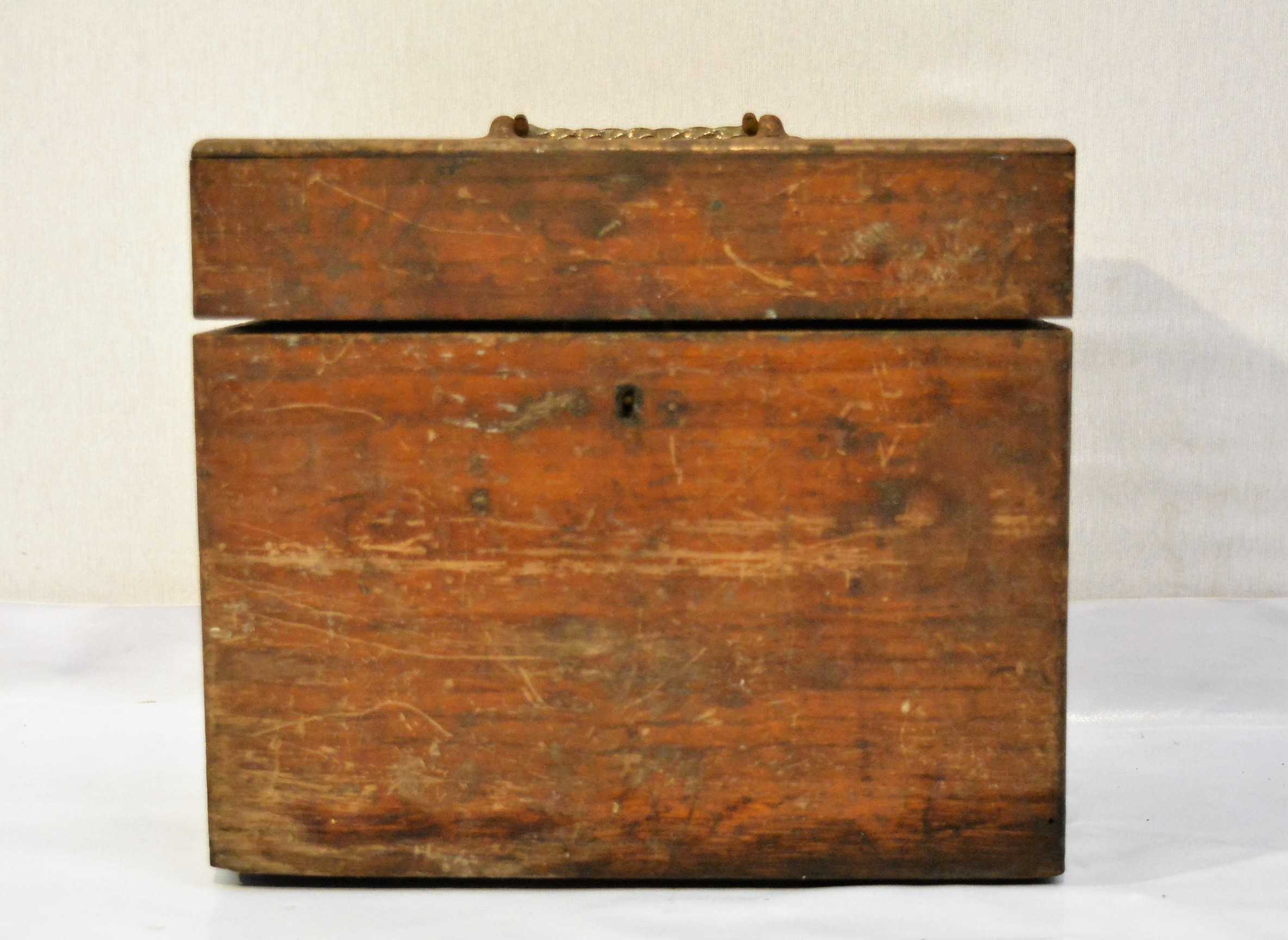 CAJA DE MADERA