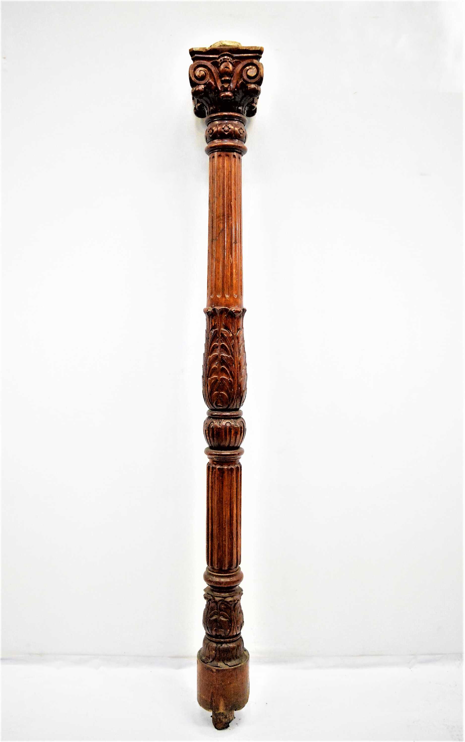 COLUMNA DE MADERA