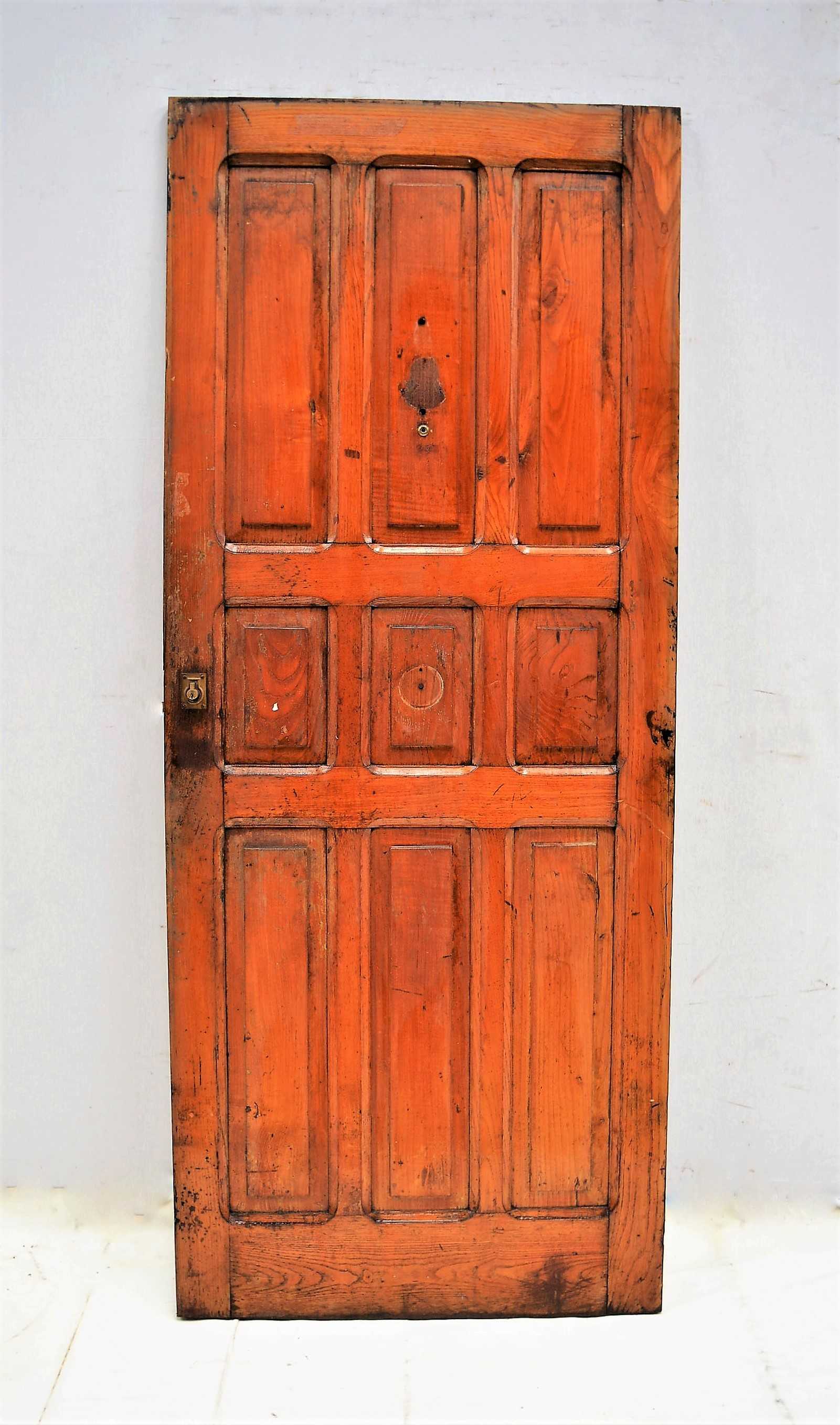 PUERTA DE MADERA