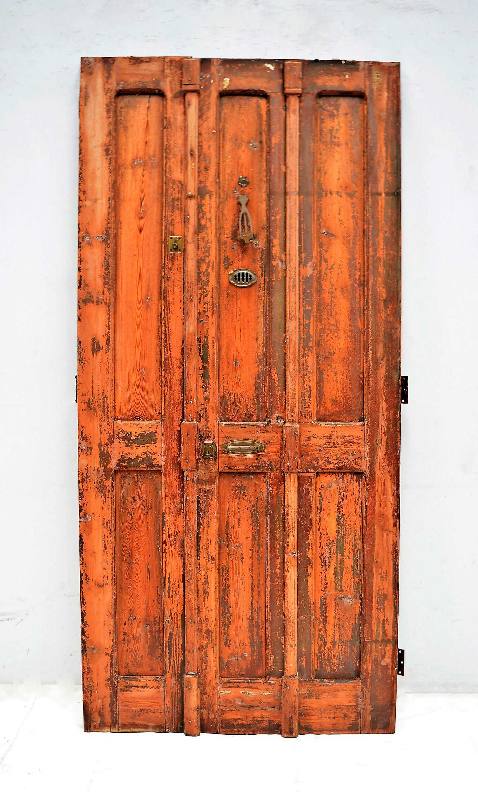 PUERTA DE MADERA DOBLE