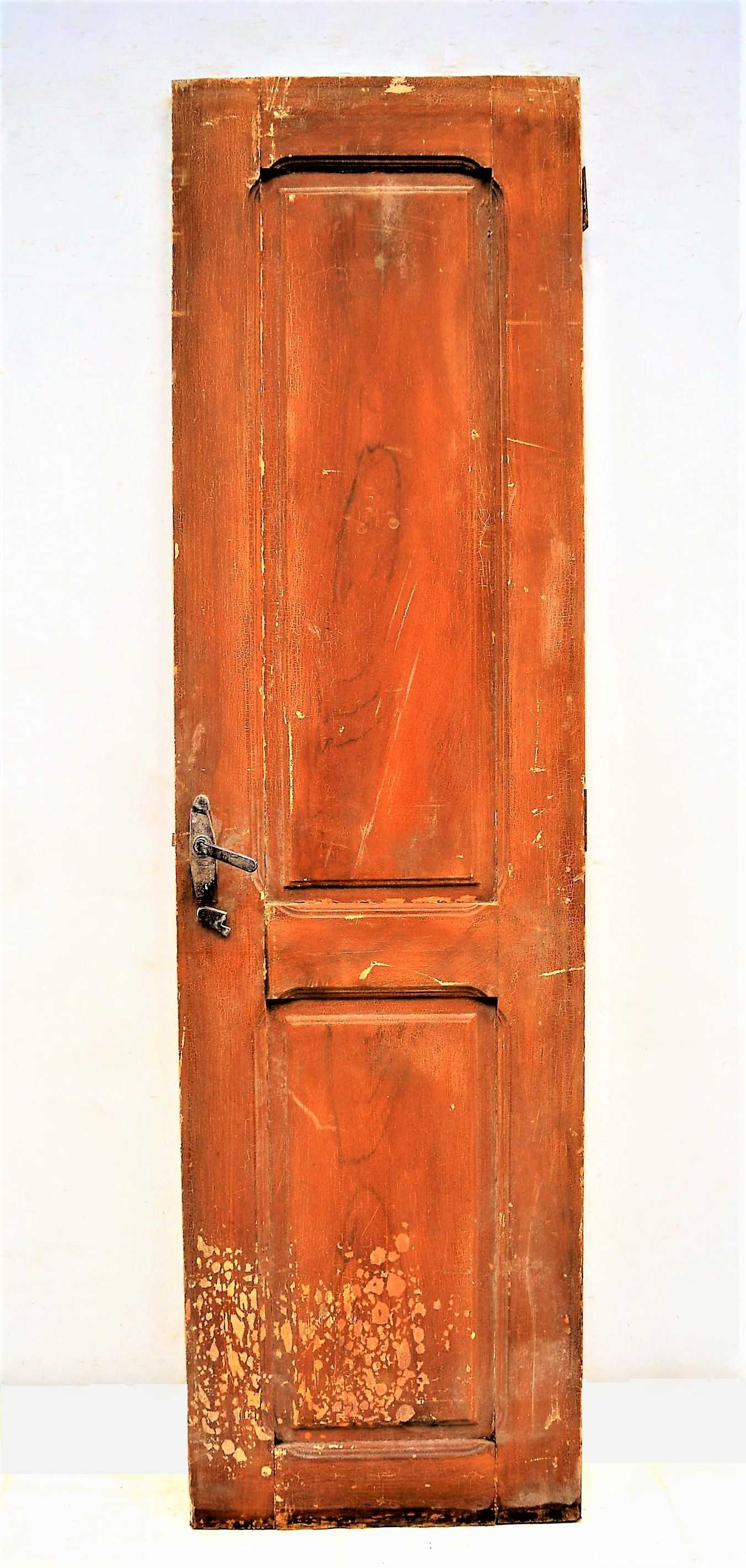 PUERTA DE MADERA