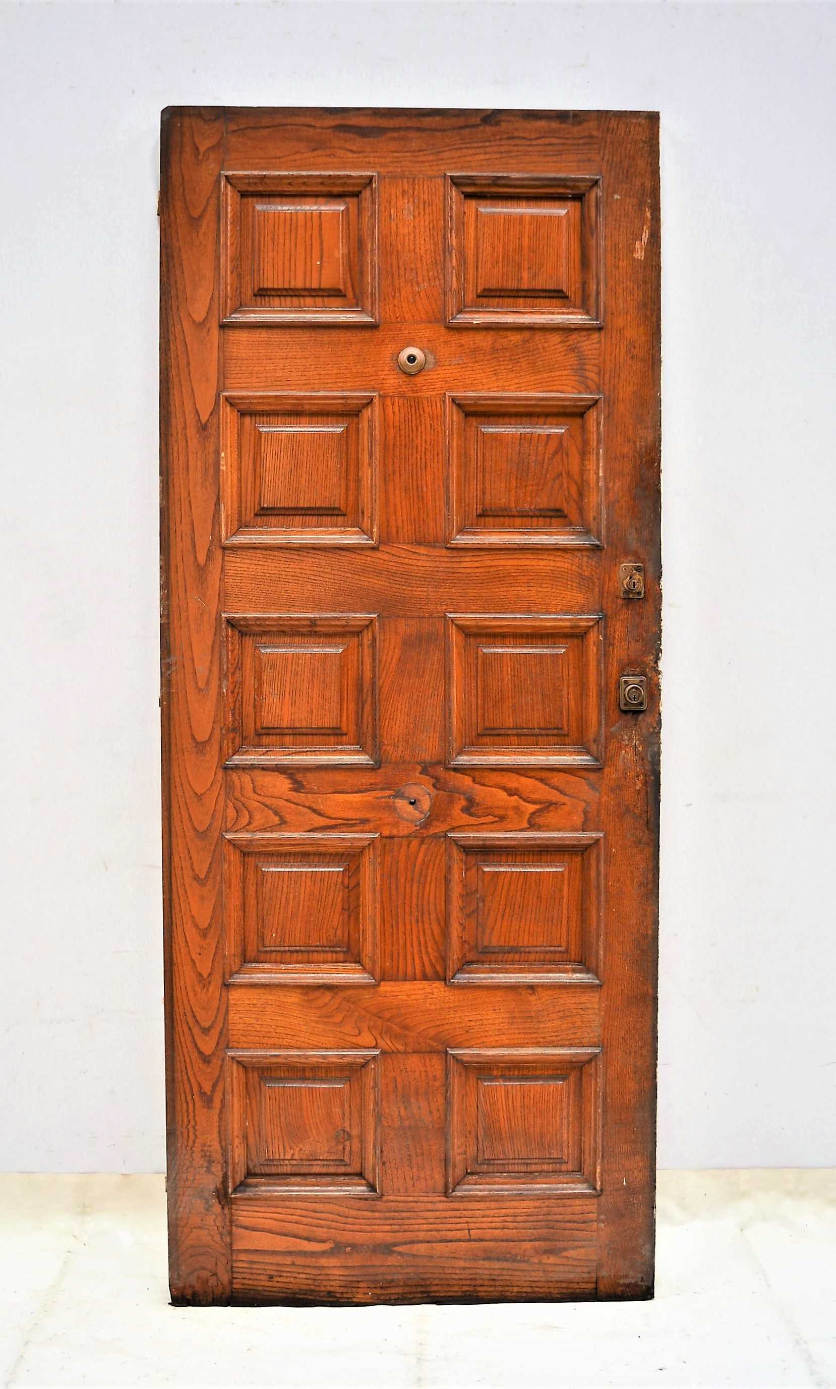 PUERTA DE MADERA