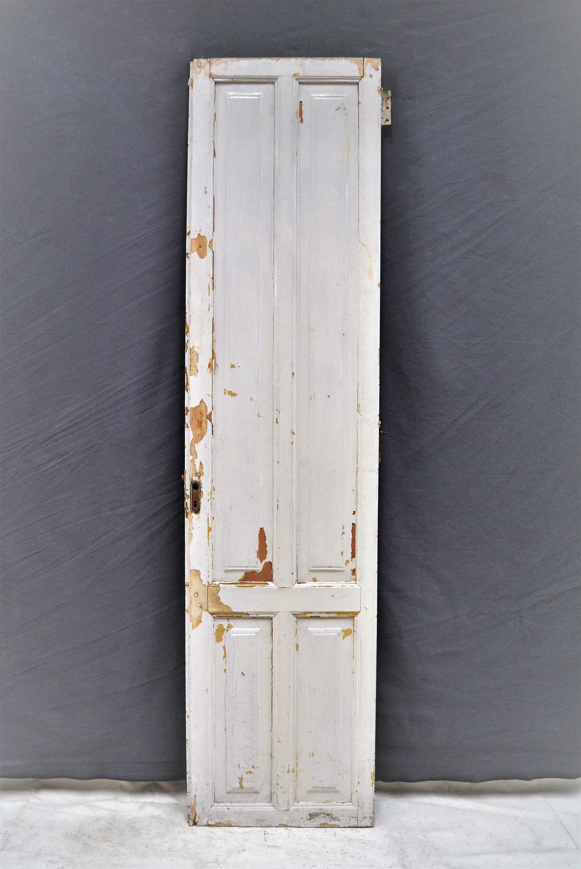 PUERTA DE MADERA